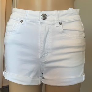 White Super Stretch American Eagle Jean Short